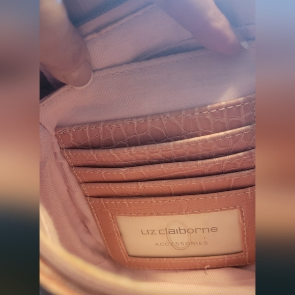 Liz Claiborne Purse NWOT Handbag - Picture 3 of 7